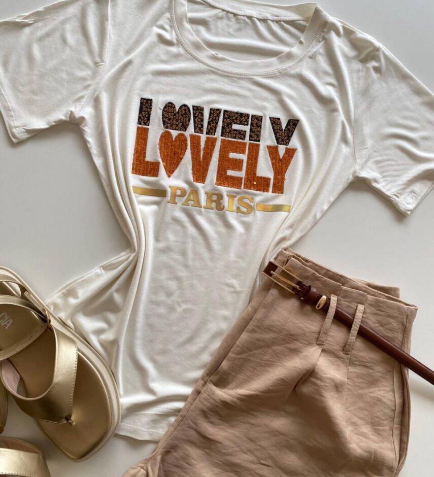 T-shirt Feminina Manga Curta Lovely Off White - Fernanda Ramos Store