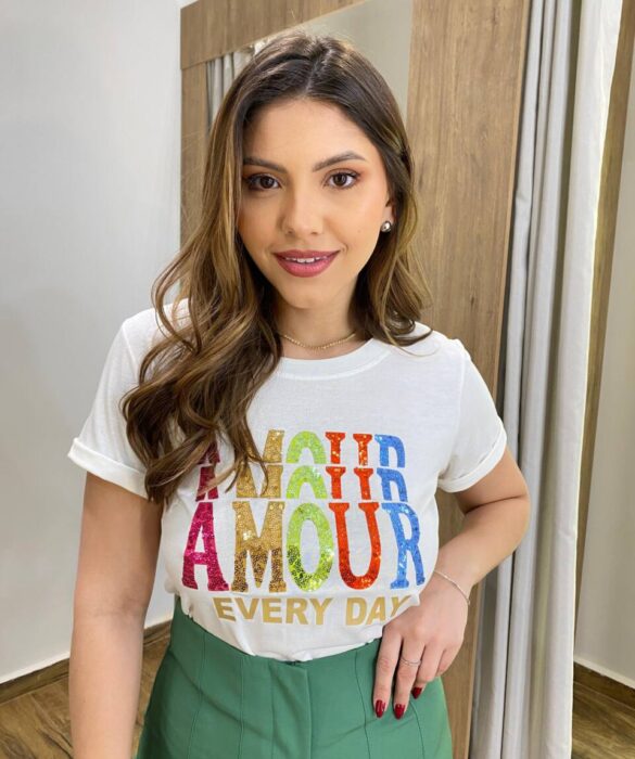 T-shirt Feminina Manga Curta Off White Amour - Fernanda Ramos Store