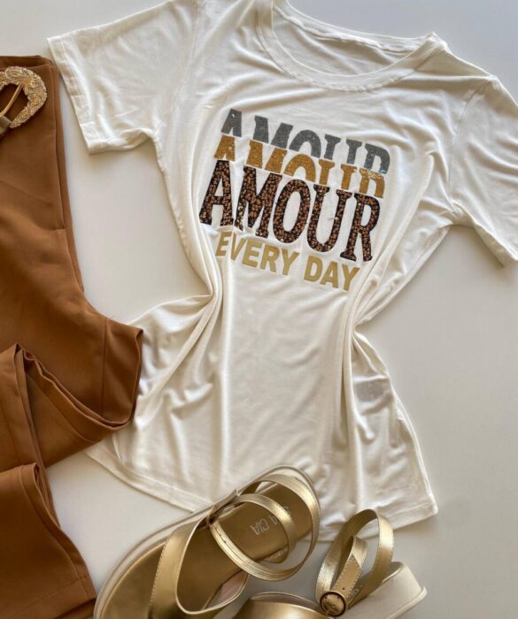 T-shirt Feminina Manga Curta Off White Amour Every Day - Fernanda Ramos Store