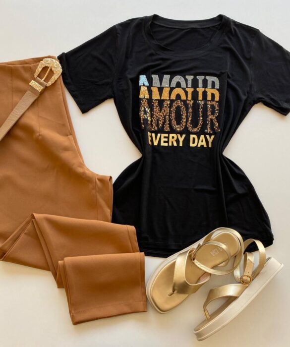 T-shirt Feminina Manga Curta Preta Amour Every Day - Fernanda Ramos Store