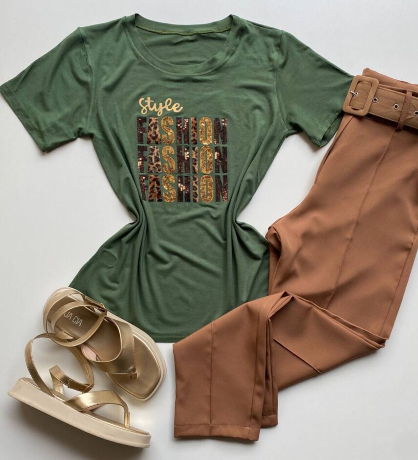T-shirt Feminina Manga Curta Verde Militar Style Fashion - Fernanda Ramos Store