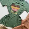 T-shirt Feminina Manga Curta Verde com Estampa de Coração - Fernanda Ramos Store