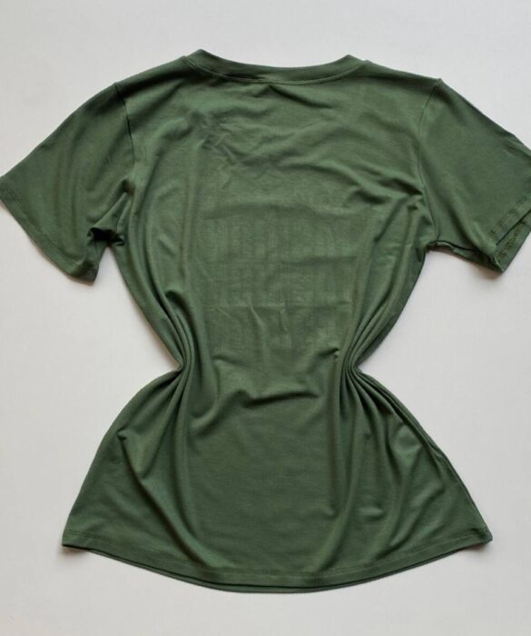 T-shirt Feminina Manga Curta Verde Militar I Love You - Fernanda Ramos Store