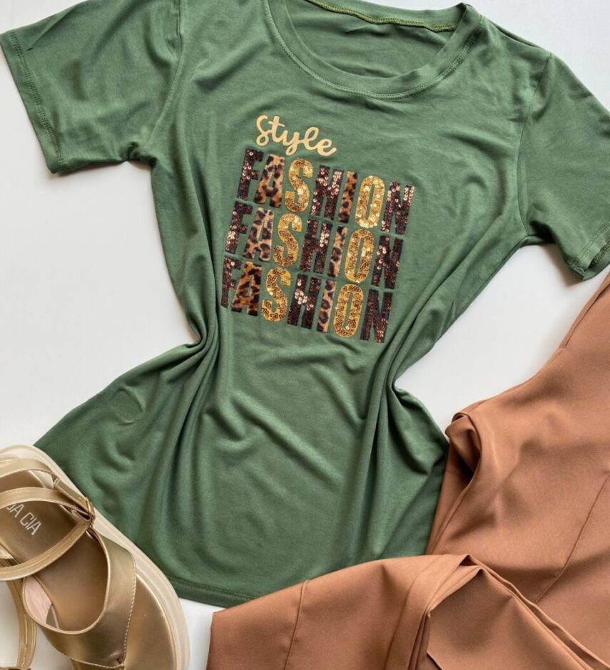 T-shirt Feminina Manga Curta Verde Militar Style Fashion - Fernanda Ramos Store