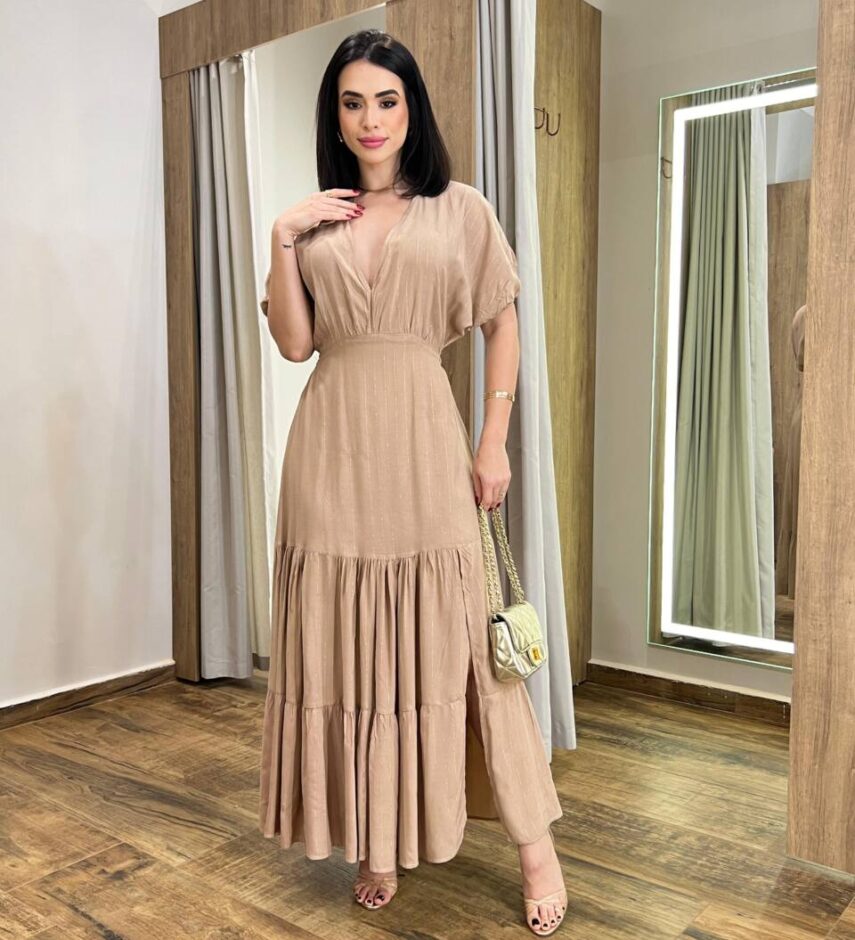 Vestido Longo Melina sem Bojo Manga Curta Bege com Fenda - Fernanda Ramos Store