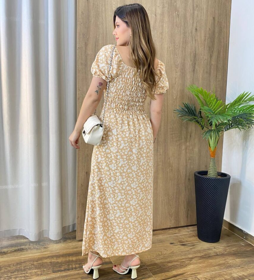Vestido Midi Elo Manga Curta com Bojo e Fenda Bege Estampado - Fernanda Ramos Store