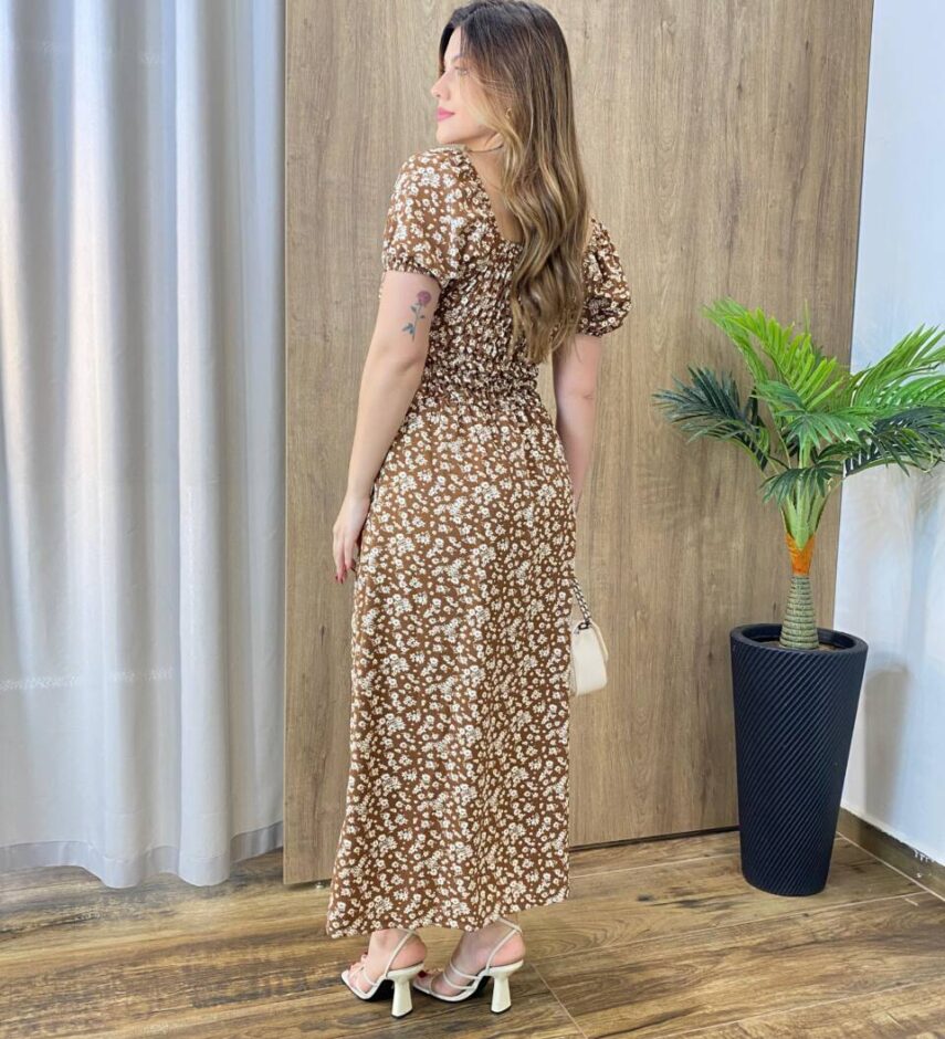 Vestido Midi Elo Manga Curta com Bojo e Fenda Marrom Estampado - Fernanda Ramos Store