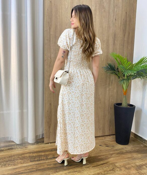 Vestido Midi Elo Manga Curta com Bojo e Fenda Off White Estampado - Fernanda Ramos Store