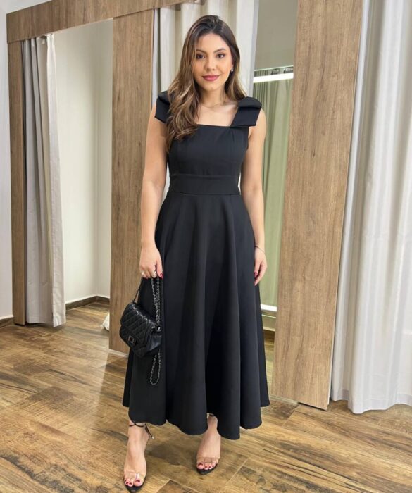 Vestido Midi Jade com Bojo Preto Detalhe de Laço nas Alças - Fernanda Ramos Store