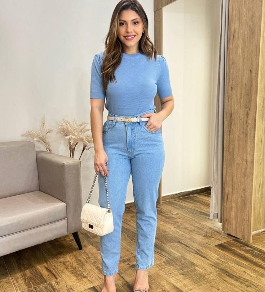 Blusa Feminina Manga Curta Mia Modal com Textura Azul - Fernanda Ramos Store