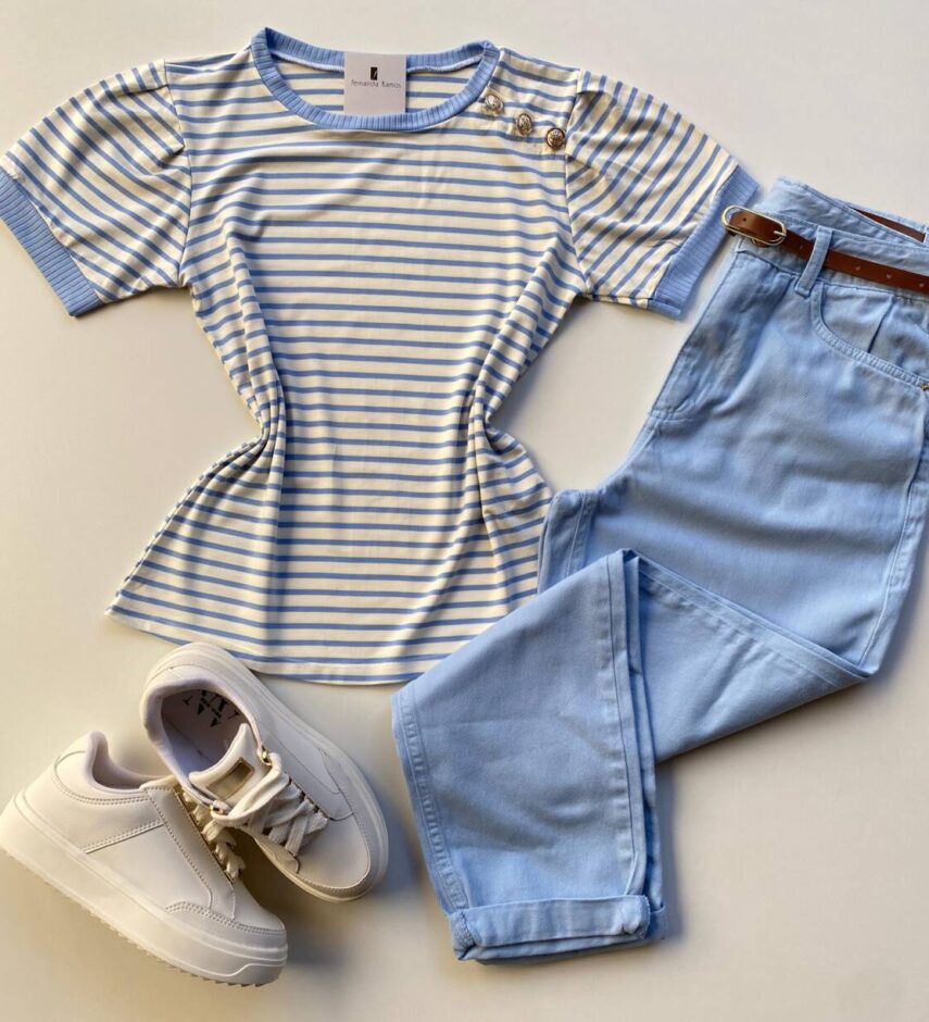 Blusa Feminina Manga Curta Off White com Listras Azul e Botões - Fernanda Ramos Store