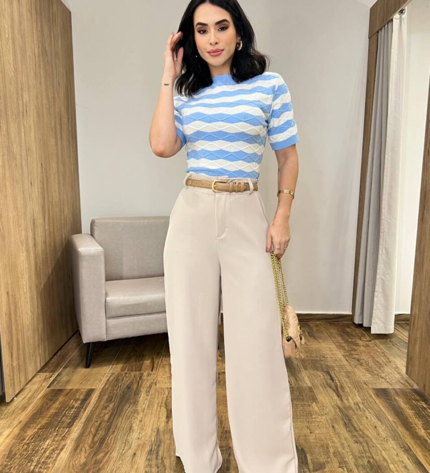 Blusa Feminina Tricot Helena Manga Curta Listrada de Azul - Fernanda Ramos Store