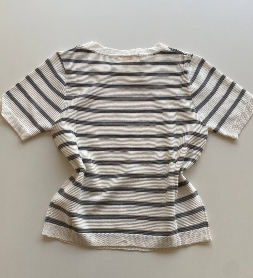 Blusa Feminina Tricot Hellen Manga Curta com Listras Cinza - Fernanda Ramos Store