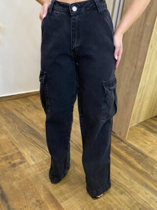 Calça Feminina Debora Wide leg Jeans Cargo Preta - Fernanda Ramos Store