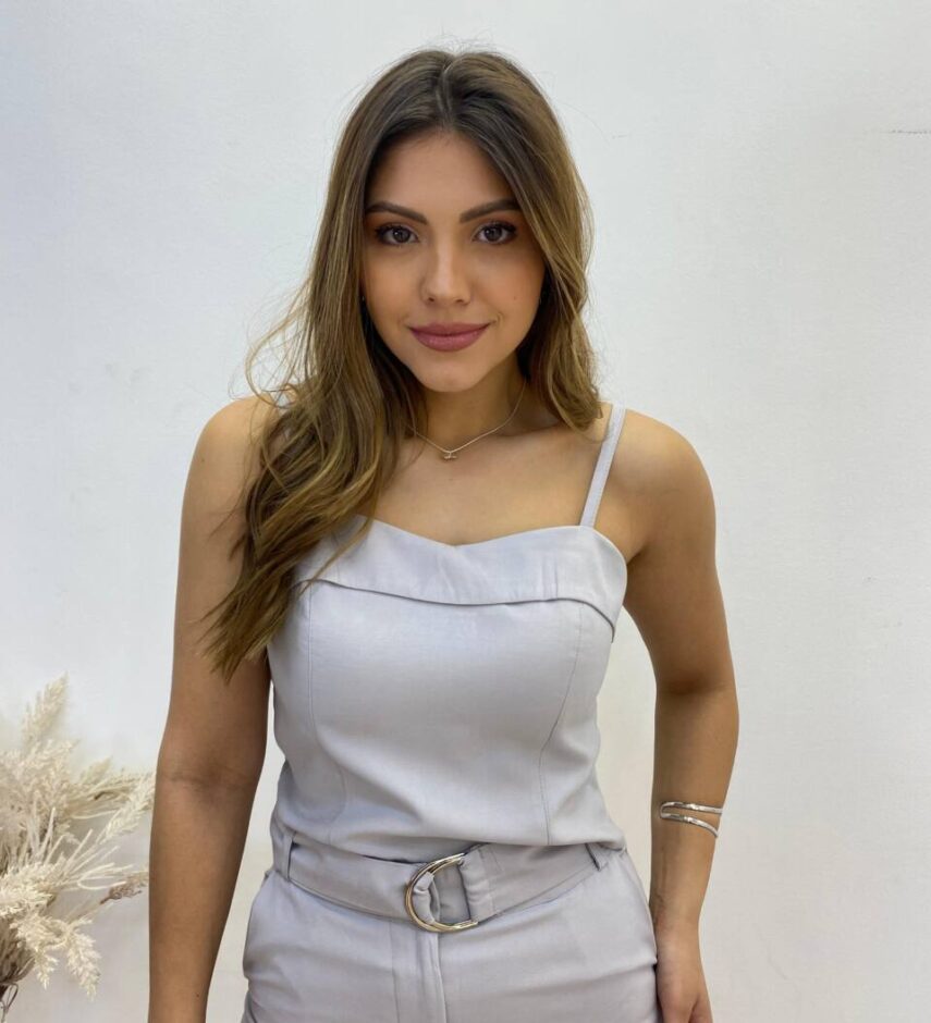 Conjunto Bella Cropped sem Bojo Alça Regulável Calça com Cinto Cinza - Fernanda Ramos Store
