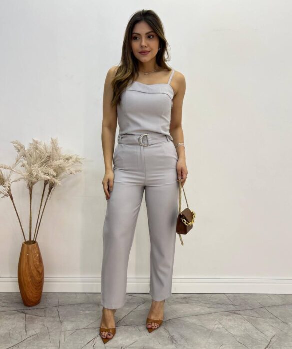 Conjunto Bella Cropped sem Bojo Alça Regulável Calça com Cinto Cinza - Fernanda Ramos Store