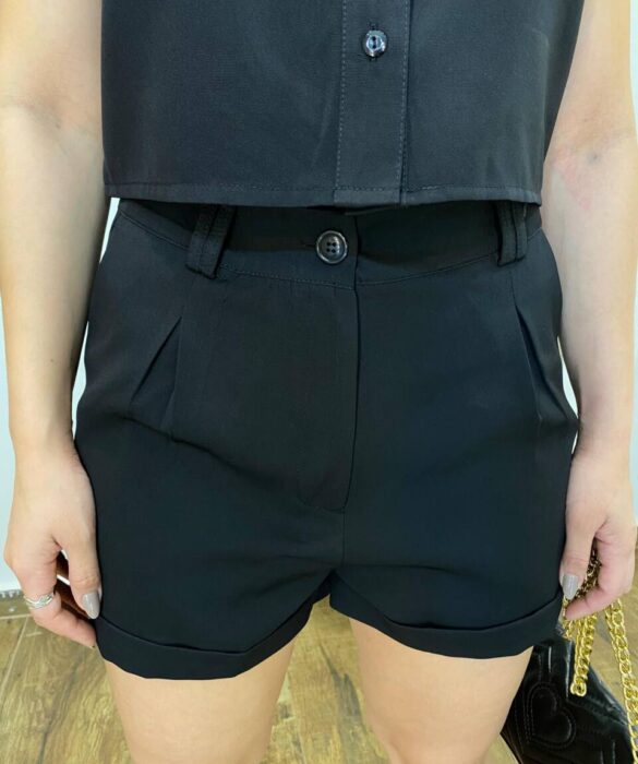 Conjunto Feminino Alfaiataria Malu Cropped com Botões e Short Preto - Fernanda Ramos Store