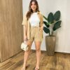 Conjunto Feminino Clara Camisa com Bolso e Short Bege - Fernanda Ramos Store