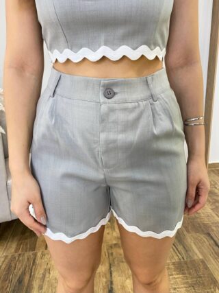 Conjunto Feminino Cropped sem Bojo e Short com Cinto Sianinha Cinza - Fernanda Ramos Store