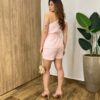 Conjunto Feminino Isis Blusa Nula Manga com Amarração e Short Rosa - Fernanda Ramos Store