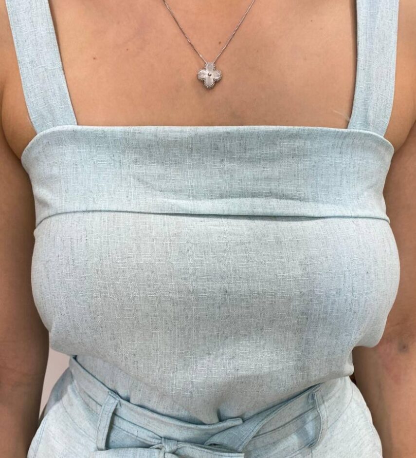 Conjunto Flor Viscolinho Cropped sem Bojo e Calça Pantalona Azul Bebê - Fernanda Ramos Store