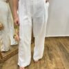 Conjunto Viscolinho Cropped e Calça Pantalona com Cinto Branco - Fernanda Ramos Store