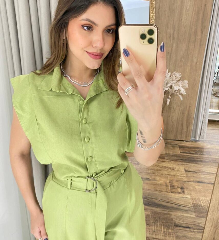 Conjunto Viscolinho Cropped e Calça Pantalona com Cinto Verde - Fernanda Ramos Store