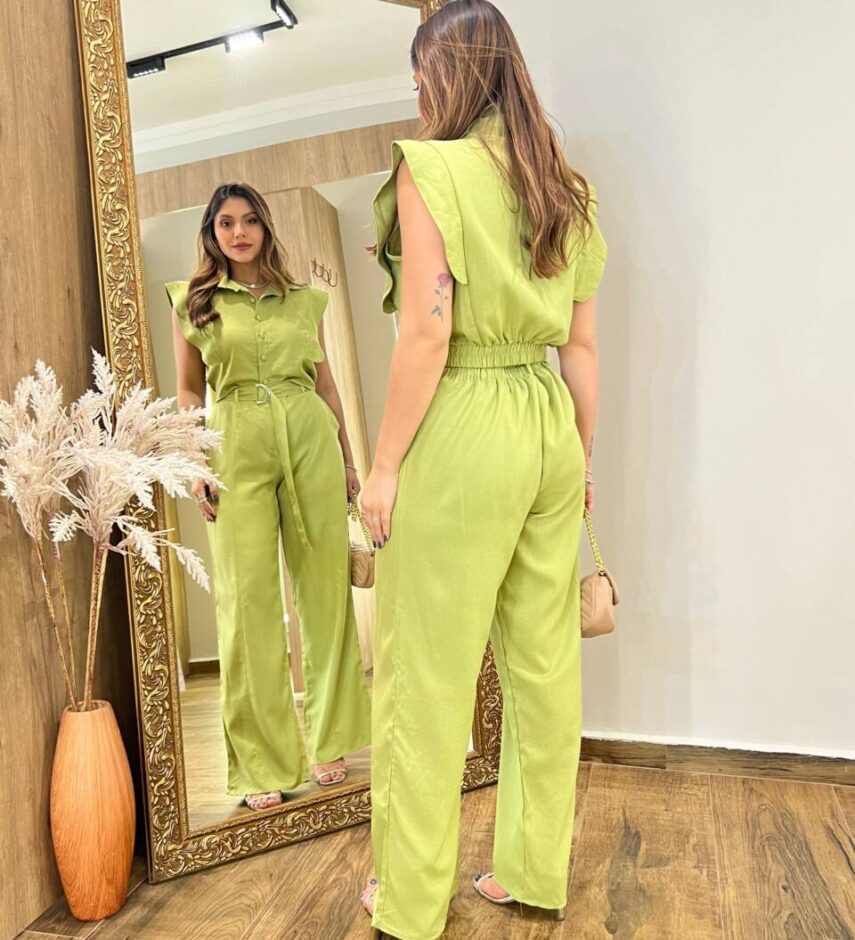 Conjunto Viscolinho Cropped e Calça Pantalona com Cinto Verde - Fernanda Ramos Store