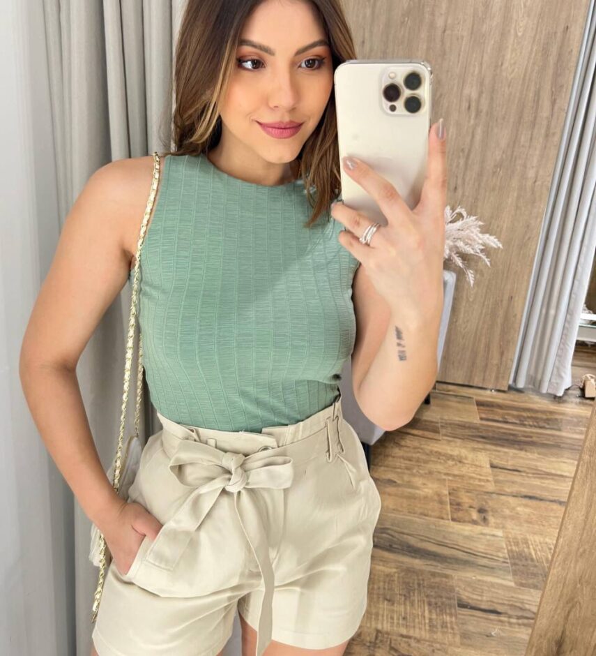 Cropped Feminino sem Bojo Júlia Malha Canelada Verde - Fernanda Ramos Store