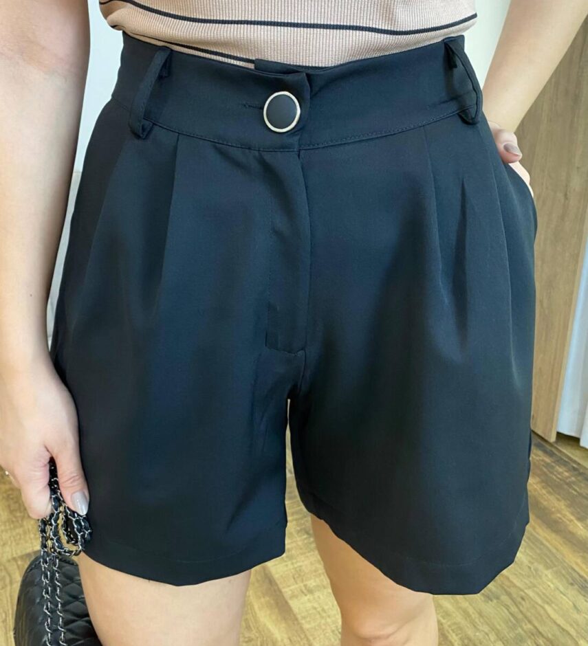 Short Social Feminino Carol Alfaiataria Preto com Bolso - Fernanda Ramos Store