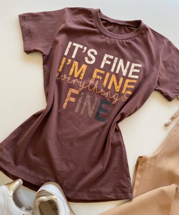 T-shirt Feminina Manga Curta Marrom It's Fine I'm Fine - Fernanda Ramos Store