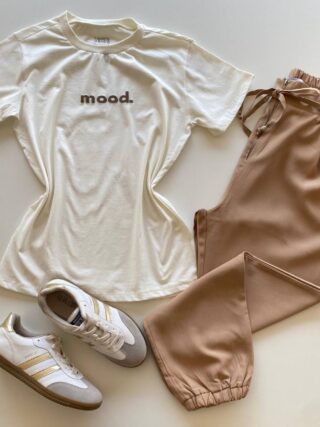 T-shirt Feminina Manga Curta Off White Mood - Fernanda Ramos Store