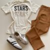 T-shirt Feminina Manga Curta Off White Stars com Detalhe Prata - Fernanda Ramos Store