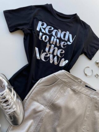 T-shirt Feminina Manga Curta Preta Ready to Live the New - Fernanda Ramos Store