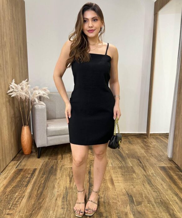 Vestido Curto Maitê sem Bojo Alça Regulável e Zíper Preto - Fernanda Ramos Store