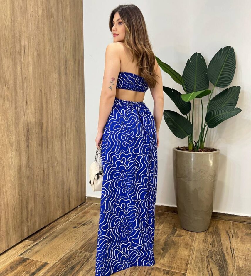 Vestido Longo Ester com Bojo Abertura Lateral Estampado Azul - Fernanda Ramos Store