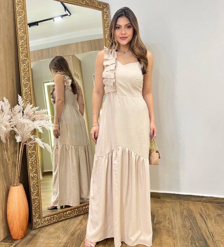 Vestido Longo Ester com Bojo Alça Regulável Detalhe em Pregas Nude - Fernanda Ramos Store