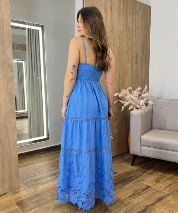 Vestido Longo Maitê com Bojo Detalhe em Guipir Azul - Fernanda Ramos Store