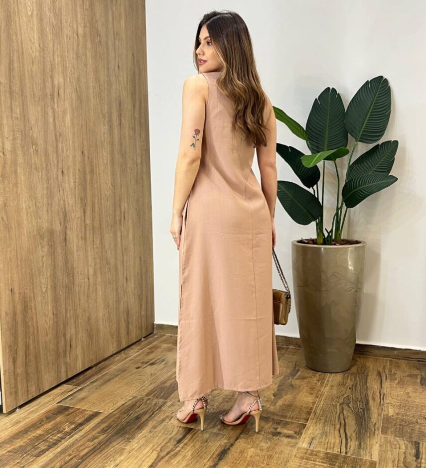 Vestido Midi Ana sem Bojo com Fenda Lateral e Bolsos Bege - Fernanda Ramos Store