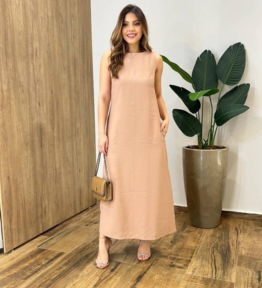 Vestido Midi Ana sem Bojo com Fenda Lateral e Bolsos Bege - Fernanda Ramos Store