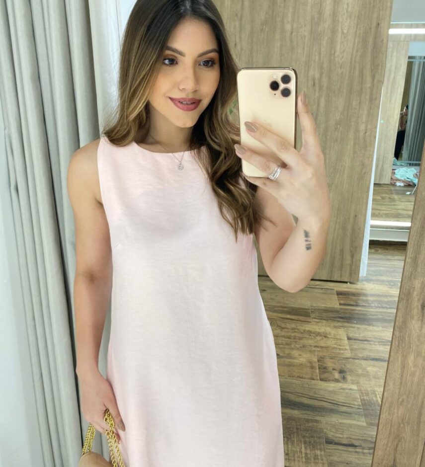 Vestido Midi Ana sem Bojo com Fenda Lateral e Bolsos Rosa Bebê - Fernanda Ramos Store