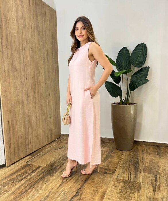 Vestido Midi Ana sem Bojo Fendas Laterais e Bolso Rosa Bebê - Fernanda Ramos Store