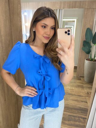 Blusa Bata Manga Curta Alice com Amarração Frontal Azul - Fernanda Ramos Store