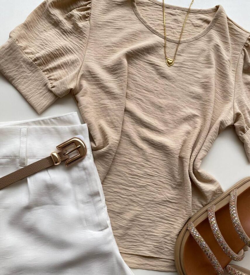 Blusa Feminina Crepe Manga Curta com Detalhe de Botões Bege - Fernanda Ramos Store