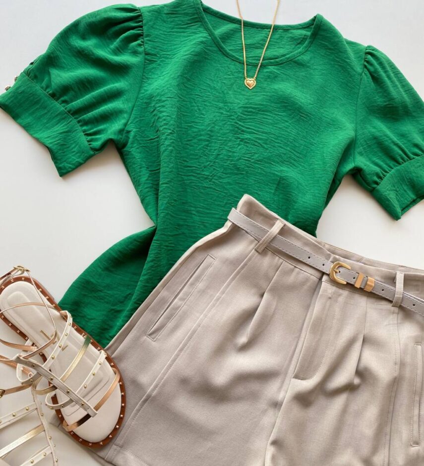 Blusa Feminina Crepe Manga Curta com Detalhe de Botões Verde - Fernanda Ramos Store