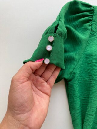 Blusa Feminina Crepe Manga Curta com Detalhe de Botões Verde - Fernanda Ramos Store