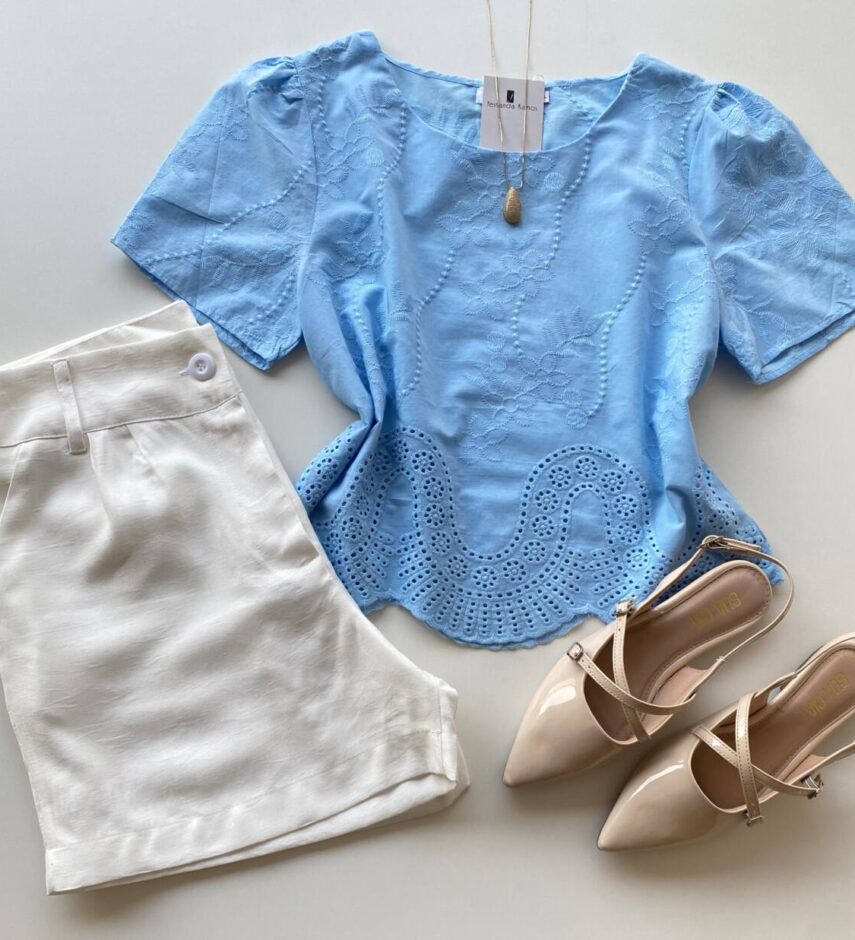 Blusa Feminina Manga Curta Helena com Bordado Azul - Fernanda Ramos Store