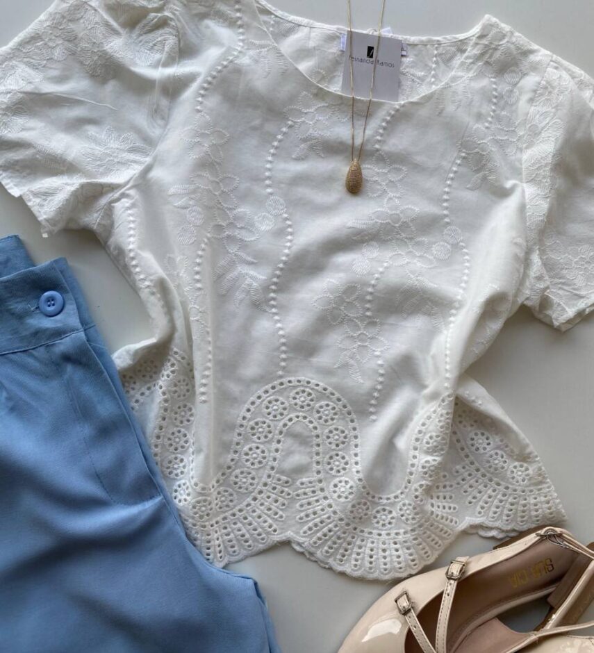 Blusa Feminina Manga Curta Helena com Bordado Branca - Fernanda Ramos Store
