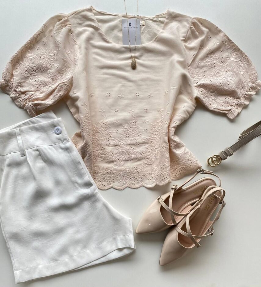 Blusa Feminina Manga Curta Olívia com Bordado Salmão - Fernanda Ramos Store