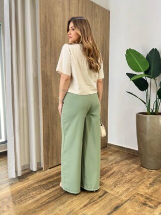 Calça Feminina Alfaiataria Pantalona Aurora Verde Oliva - Fernanda Ramos Store